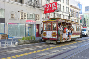 201905_R66_9371_SFO_cablecar