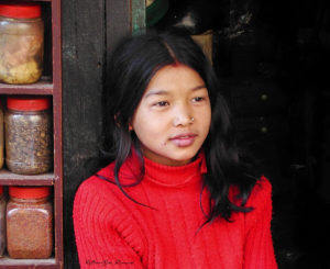 200410_nepal_03080_portrait_wmk